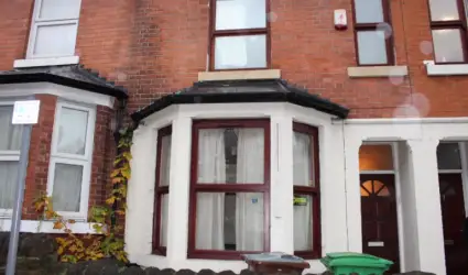 75 Kimbolton Avenue, Lenton