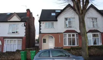 152 Harlaxton Drive, Lenton
