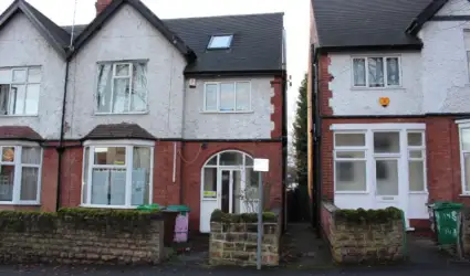 150 Harlaxton Drive, Lenton