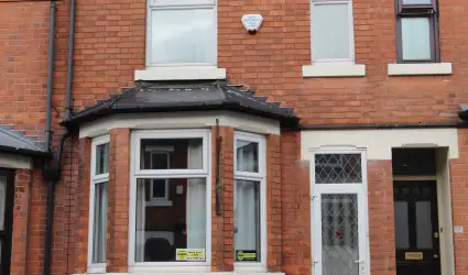 60 Kimbolton Avenue, Lenton